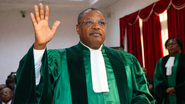 Un nouveau président pour la Cour de justice